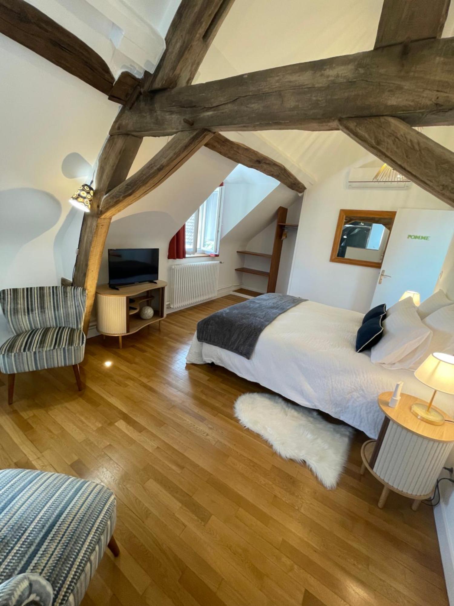 Le Clos Du Q'Hatre Clery-Saint-Andre Luaran gambar