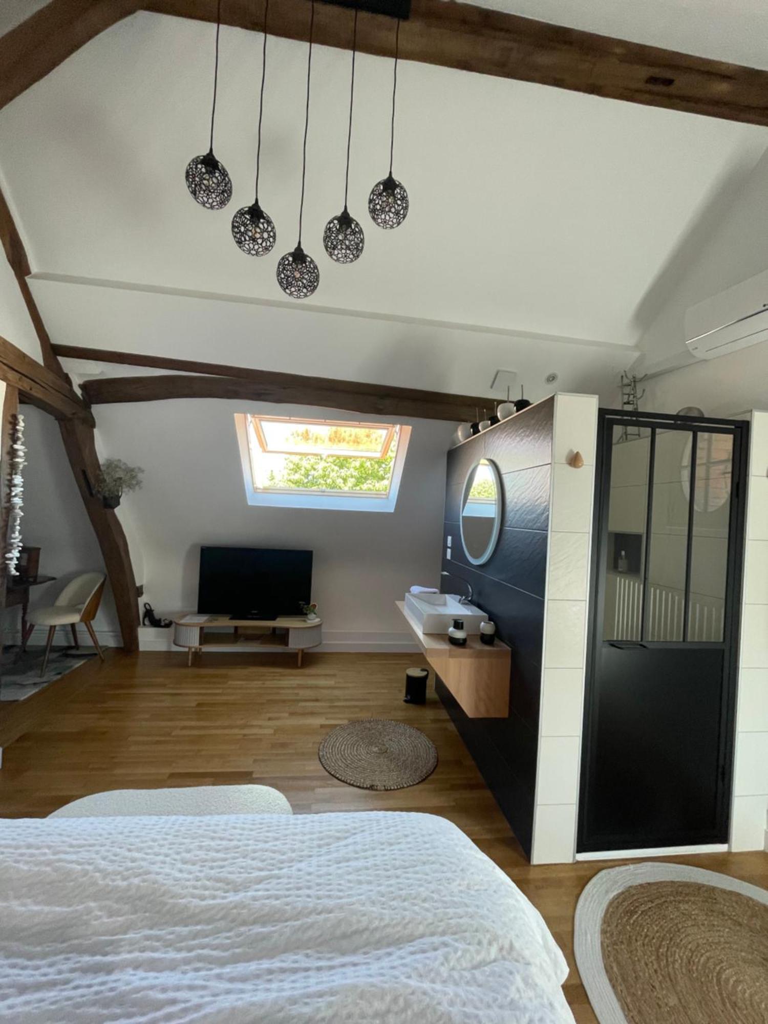 Le Clos Du Q'Hatre Clery-Saint-Andre Luaran gambar